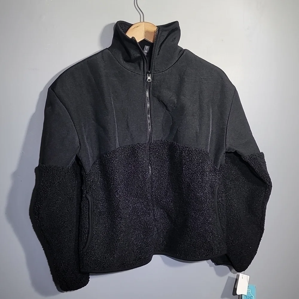 Mta Sport Fleece Sherpa Oversized Cropped Zip-Up Jacket